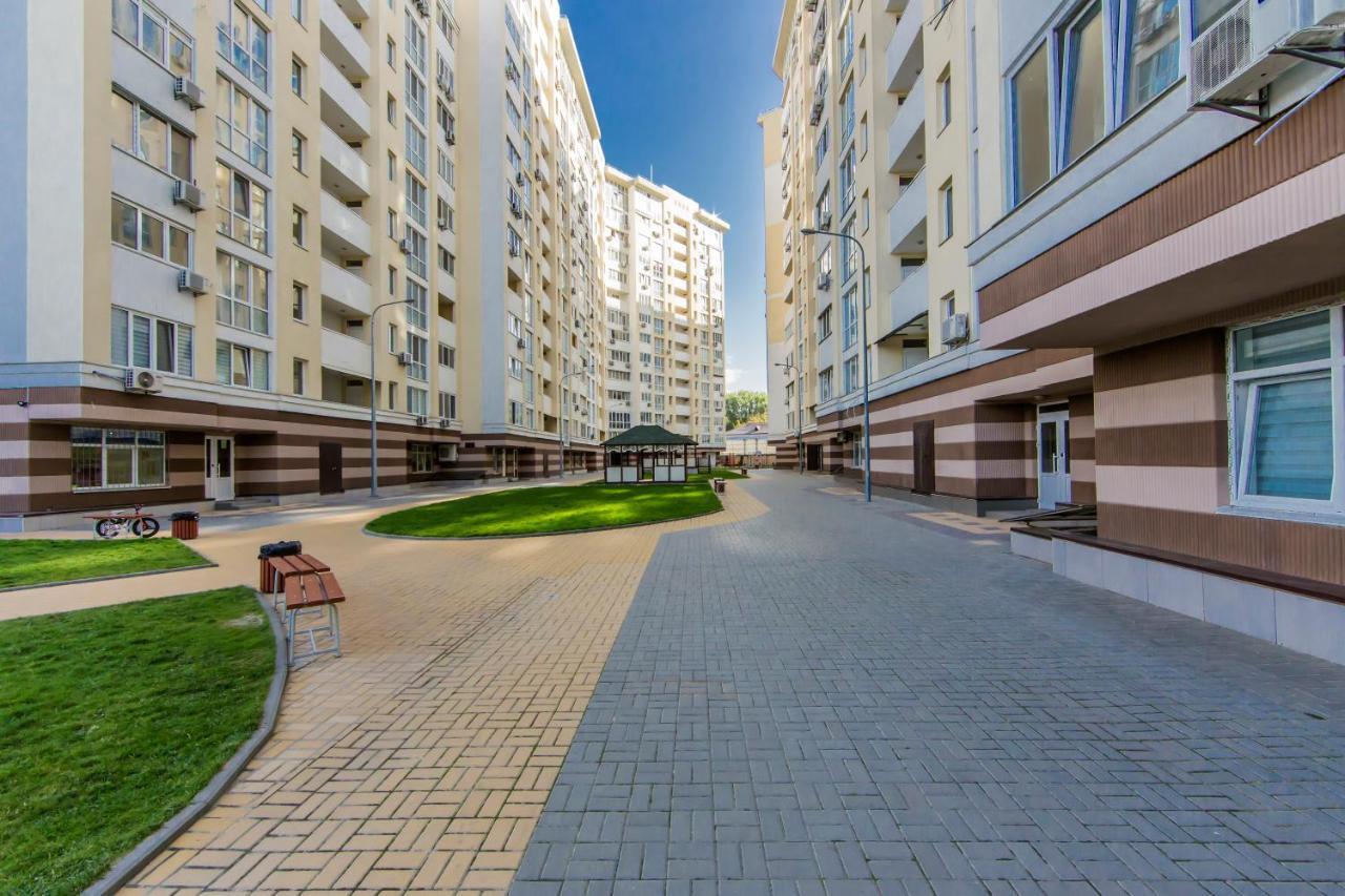 Стильна Квартира В Сучасному Комплексі Метро Нивки Kyiv Exterior photo